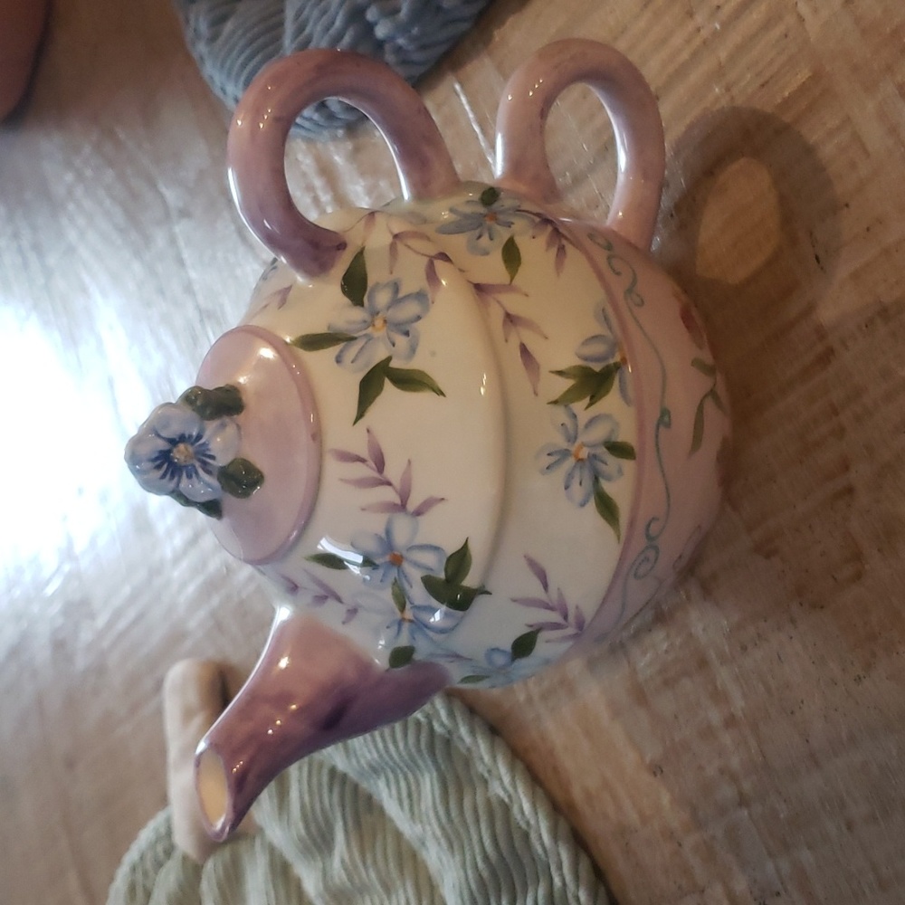 Capriware tea pot mug duo